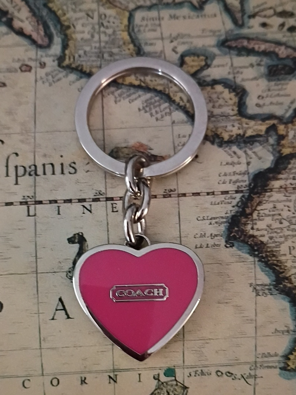 ❤️COACH Silver Hot Pink Heart Charm Locket Key Ring Keychain